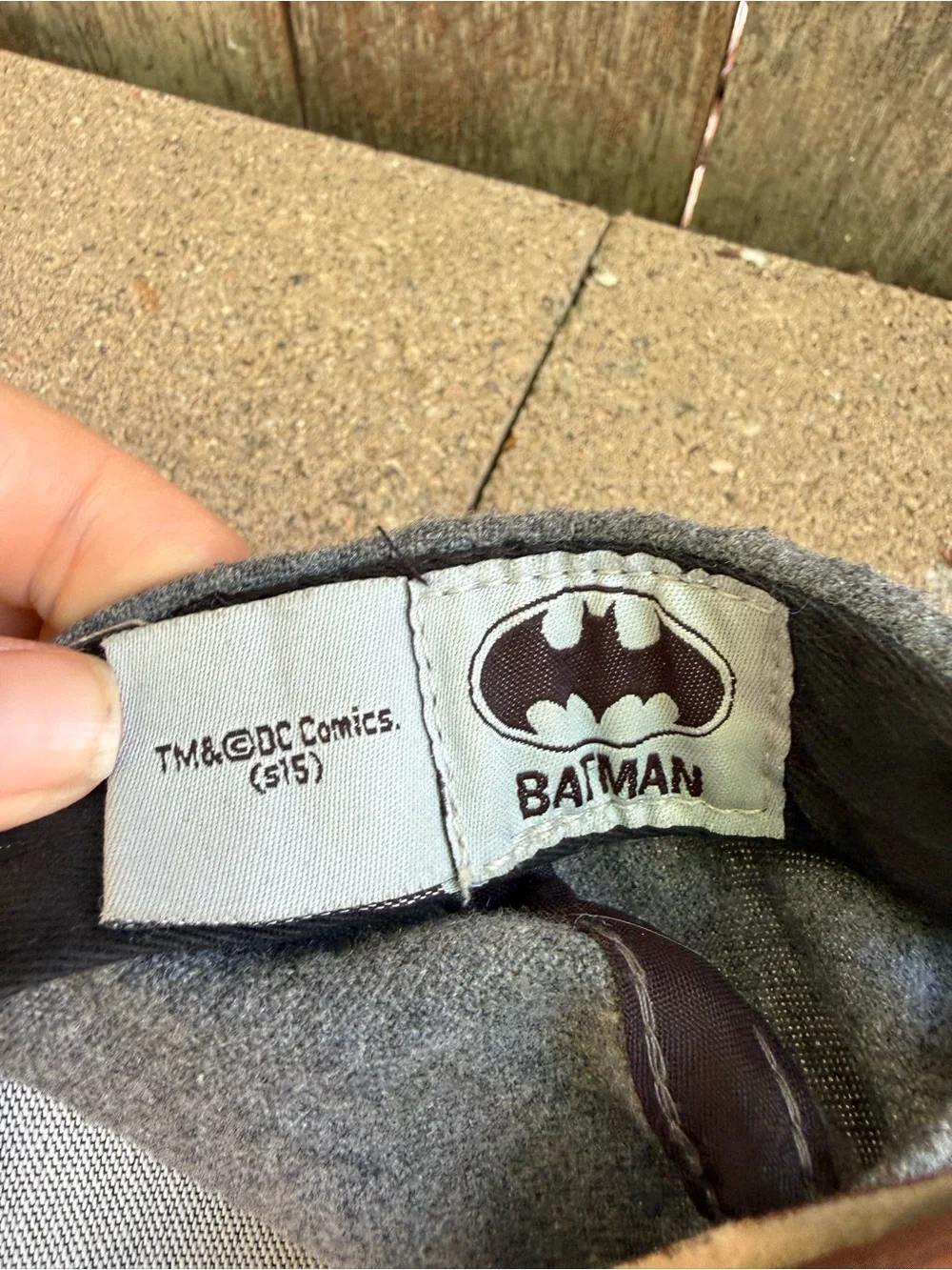 Batman DC Comic Mens Gray Logo Cap Hat Wool Viscose